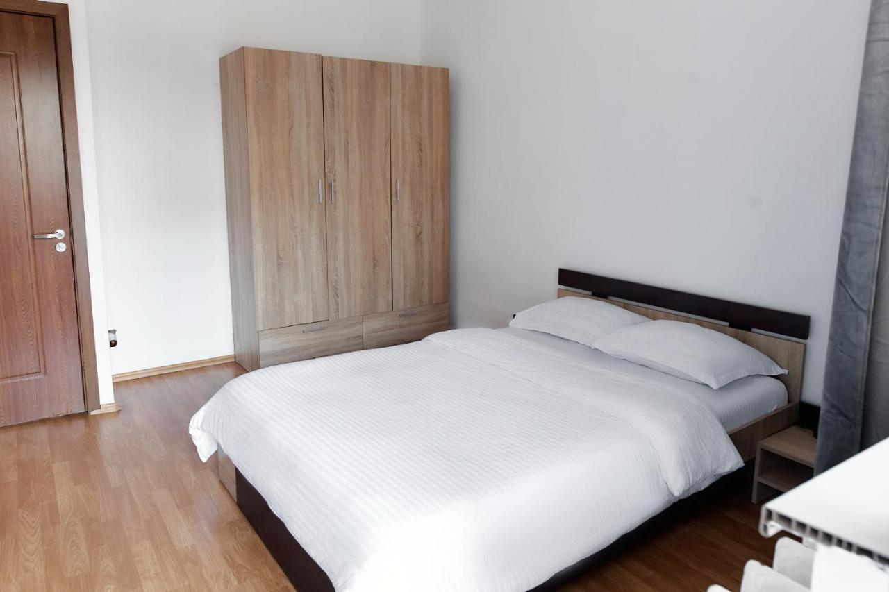 Bta Apartment Manastur Cluj-Napoca Ngoại thất bức ảnh